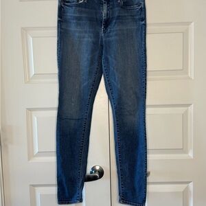 Mother The Looker skinny jeans.